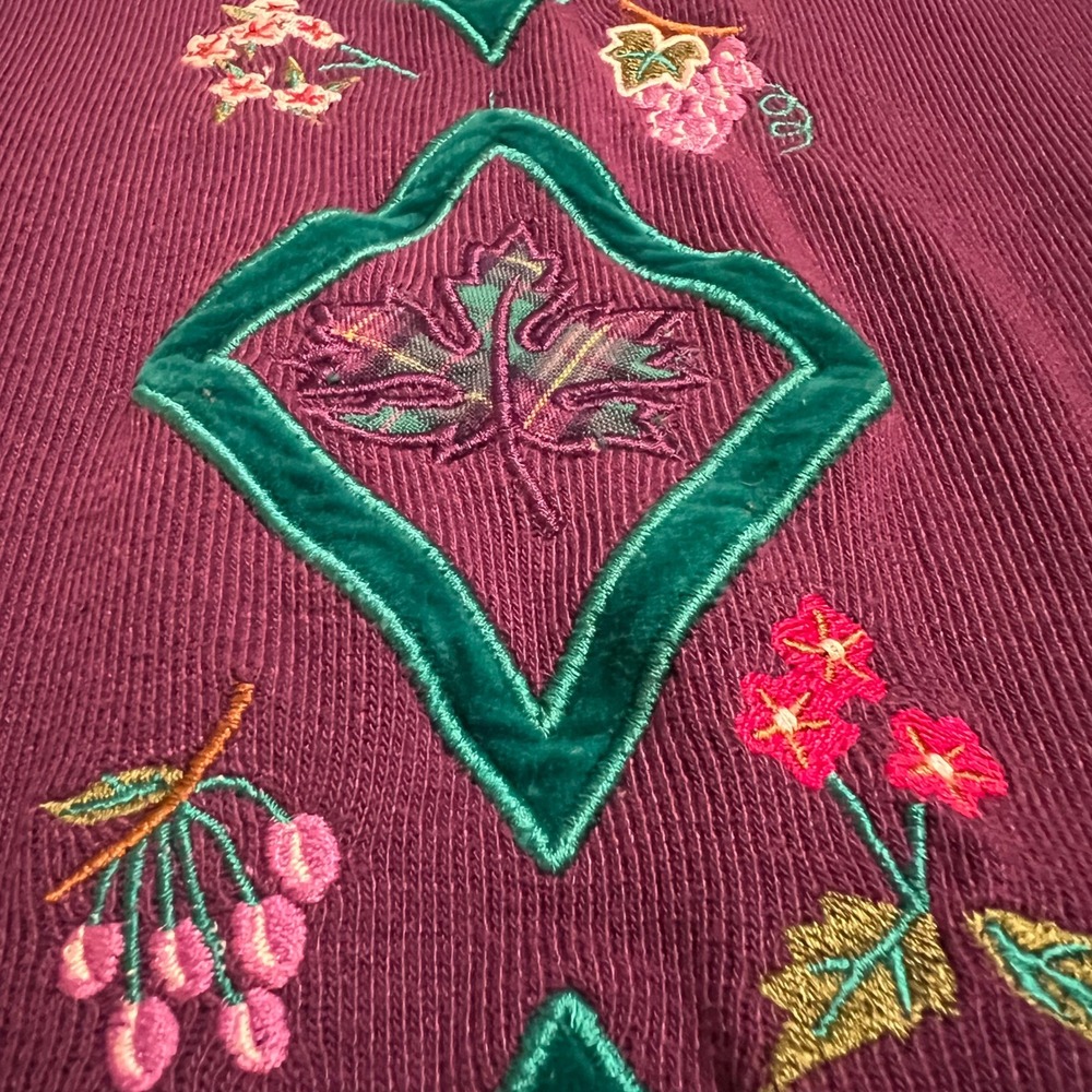 KORET Womens Purple Emerald Green‎ Trim Embroidered Leaf Floral Sweatshirt Large - Picture 2 of 6